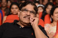 Pilla Nuvvu Leni Jeevitham Music Launch